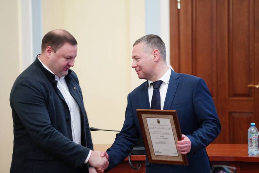 Михаил Евраев наградил работников сельского хозяйства