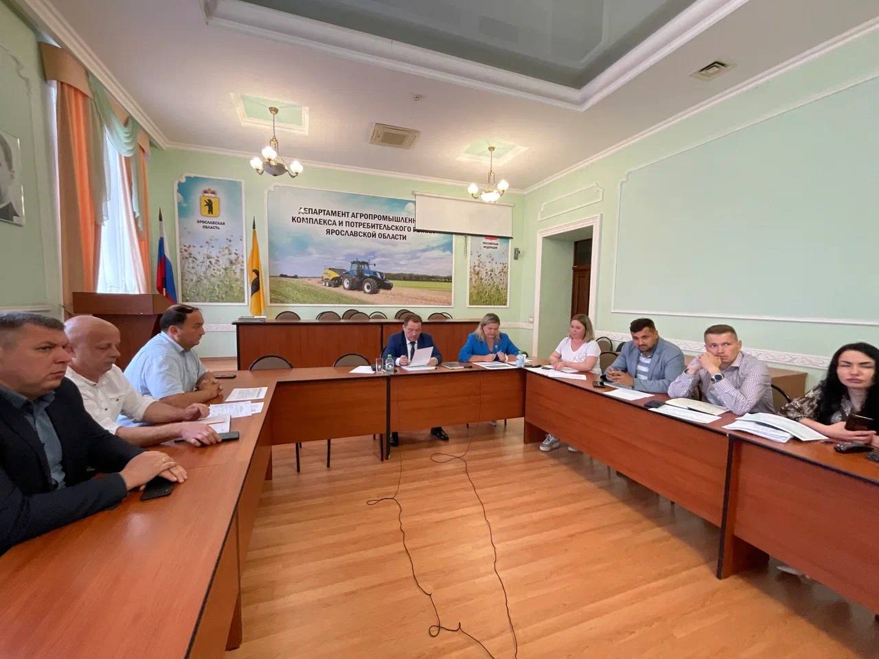 Муниципальные образования прошли в департаменте АПК и потребительского  рынка Ярославской области тренировочную защиту проектов строительства  жилья